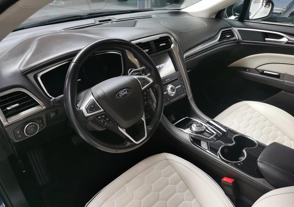 Ford Mondeo cena 109900 przebieg: 92670, rok produkcji 2019 z Skierniewice małe 466